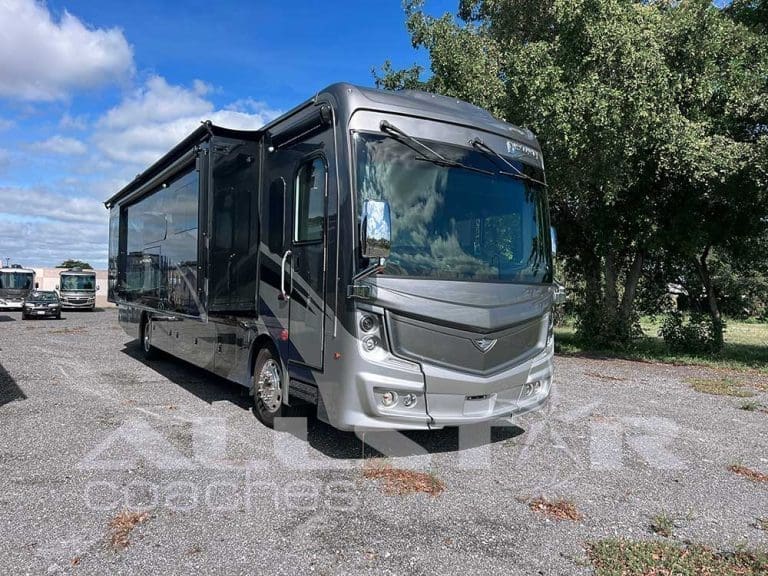 RV Rental: 40' Fleetwood Discovery - exterior with slides extended 2