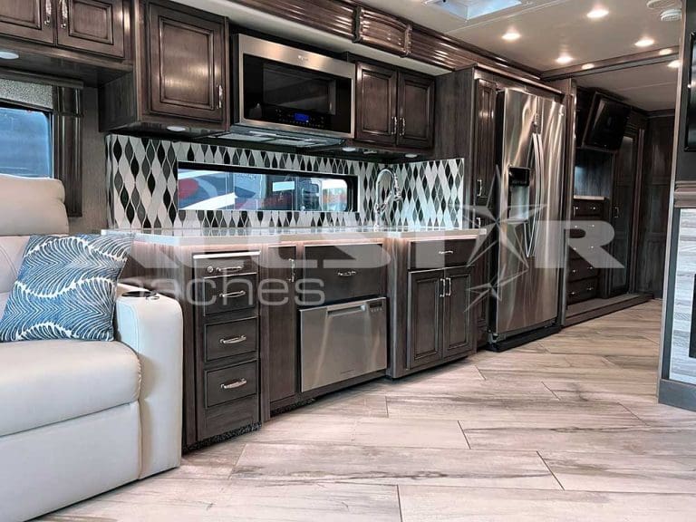 RV Rental: 40' Fleetwood Discovery - interior - kitchen 3