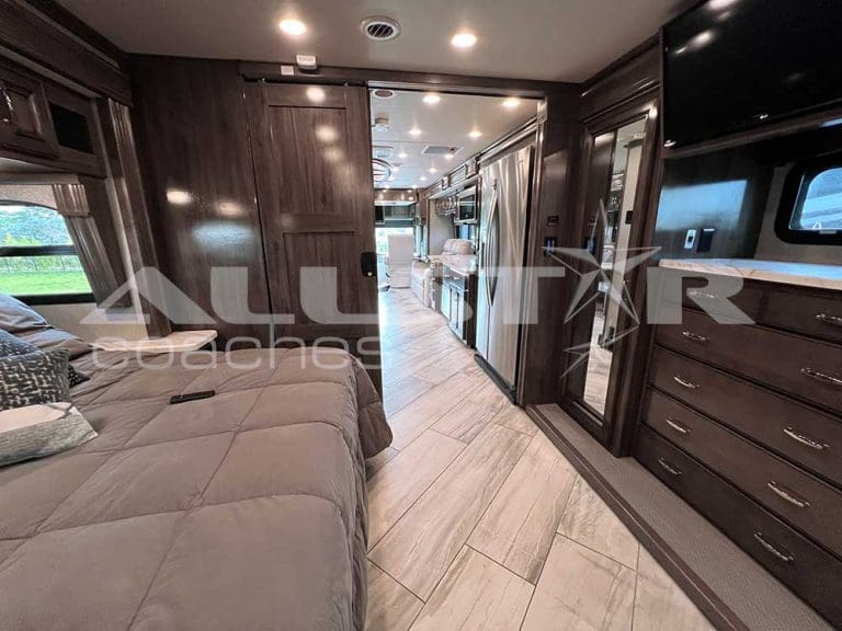 RV Rental: 40' Fleetwood Discovery - interior - Bedroom