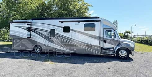 RV Rental: 40′ Renegade Super C - Exterior side view